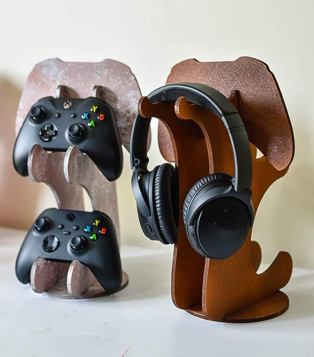 Personalised Controller holders for Xbox or Playstation controllers