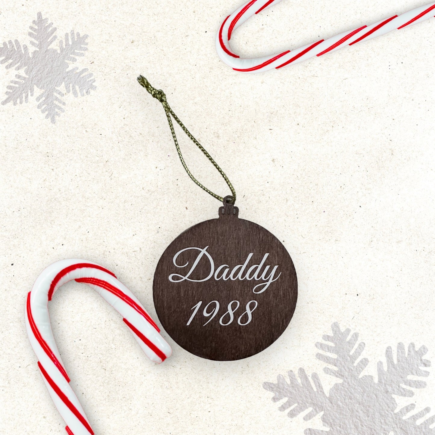 Personalised wooden bauble