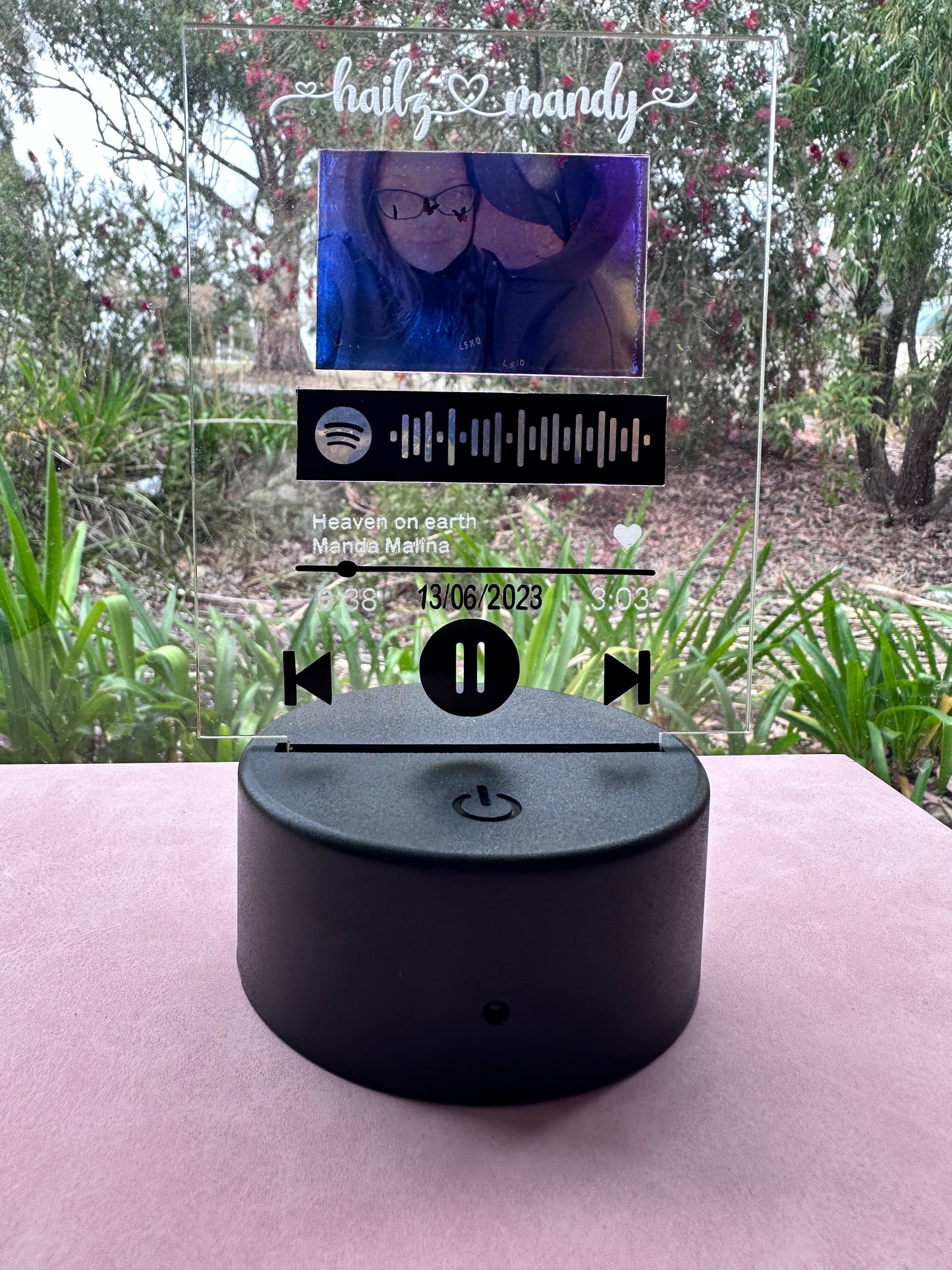 Light up acrylic song plaque